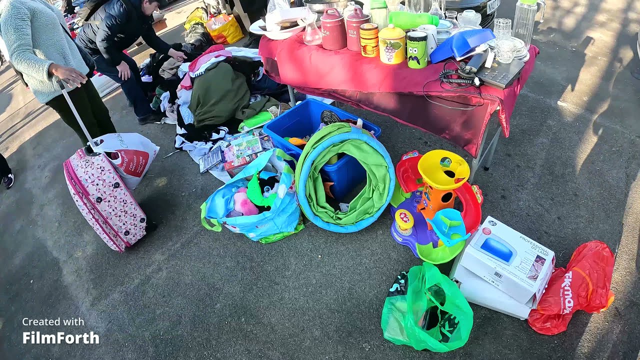 b'lucky Saturday car boot hunt @kingsmead school Enfield 19/03/22 total spend £15 vlog 83.