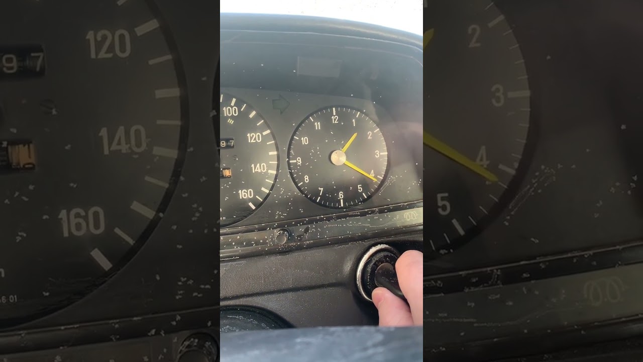 Запуск Мерседес w123 после долгого простоя. 