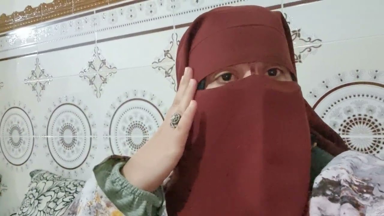 المشكل اللي وقع لي في القناه كانعتذر من المتتبعين ديالي العزاز