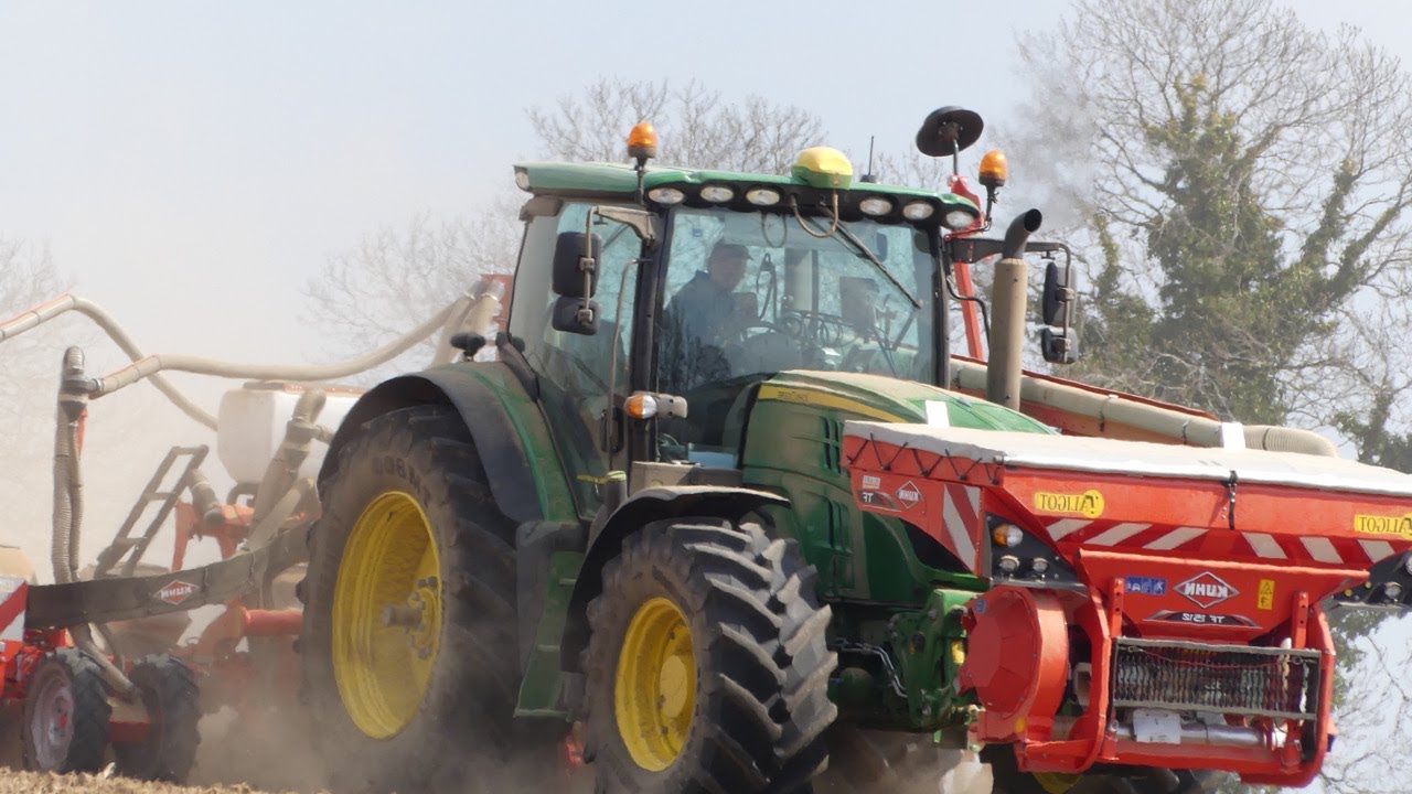 ✔️ NOUVEAU COMBINÉ KUHN ET NOUVEAU JOHN DEERE 6155R POUR LA SARL TALIGOT | SEMIS DE MAÏS 2021 |