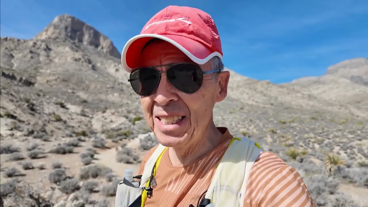 Running the Grand Circle trail at Red Rock Canyon. The best place to trail run while visiting Vegas
