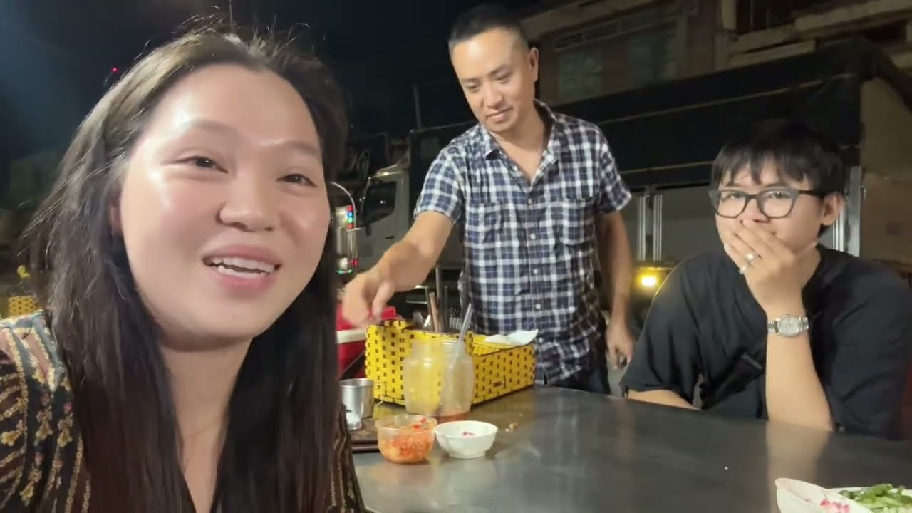 Vlog 2289 ll LẤY TRỘM TIỀN CỦA ANH BẢO KHI MỚI VỀ TỚI VIỆT NAM- CHƠI LỚN QUÁ MÀ CÁI BỤNG NO QUÁ