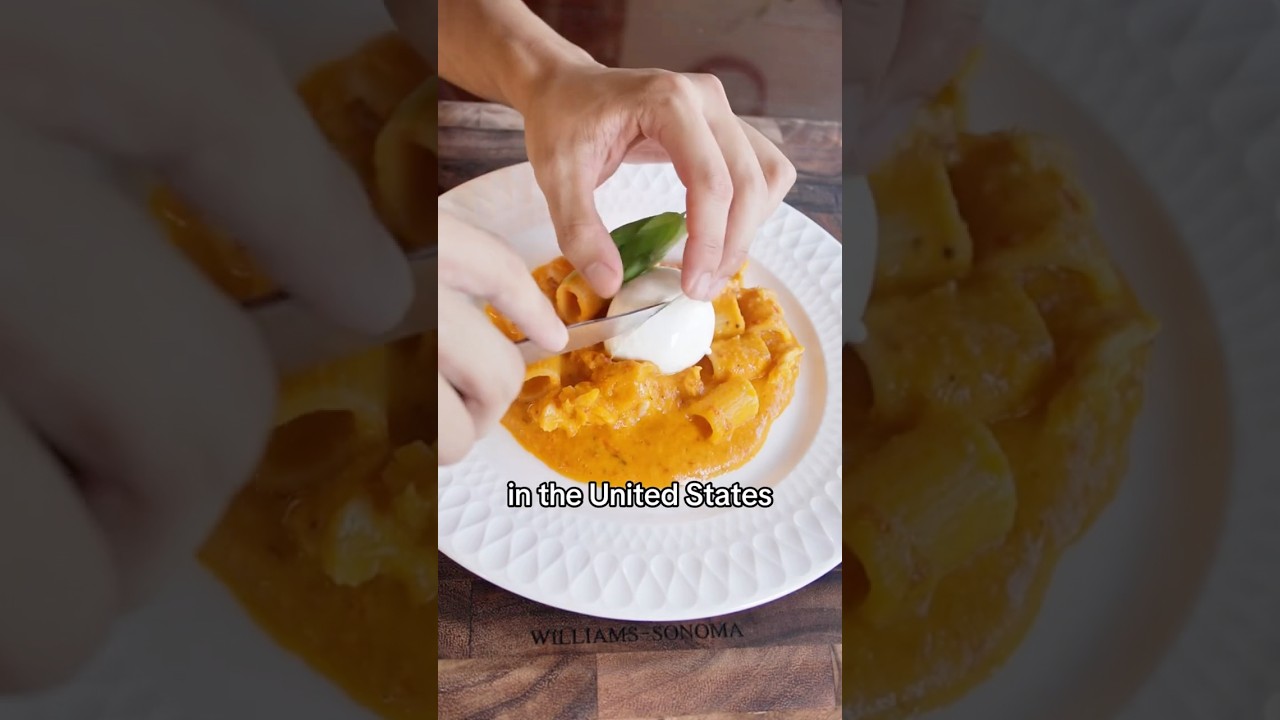 LOBSTER PASTA🦞🍝 #recipe #storytime #viral  #fyp #story #pasta