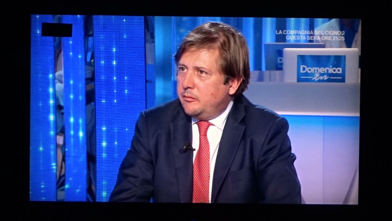 Pierpaolo Sileri(Sottosegretario al ministero Salute)non mi vaccino,ho 49 anni...9/5/2021