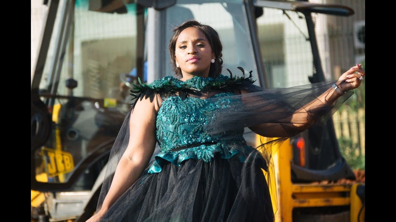 Top Billing features the spectacular home of Thobekile Ndlovu | FULL FEATURE
