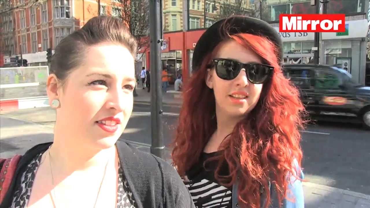 Video Voxpop - Who's figure do you prefer Kelly Brook or Christina Hendrick