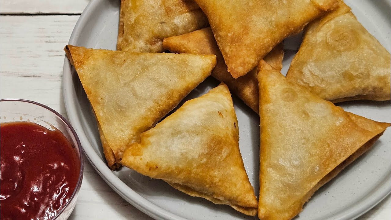  Chicken Samosa Recipe Make & Freeze by.@SweetOrSpicy821  |How To Make Samosas At Home 