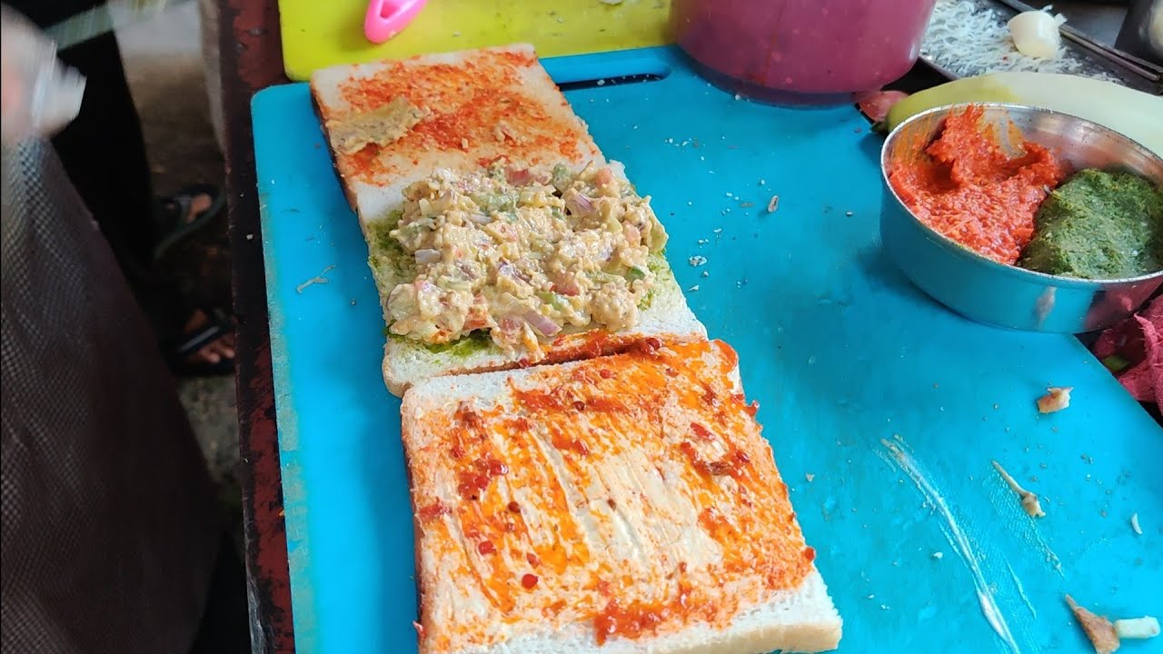TRIPLE LAYERED SANDWICH || BEST SANDWICH || MOUTH BLASTING TASTE || @ RS. 130/-