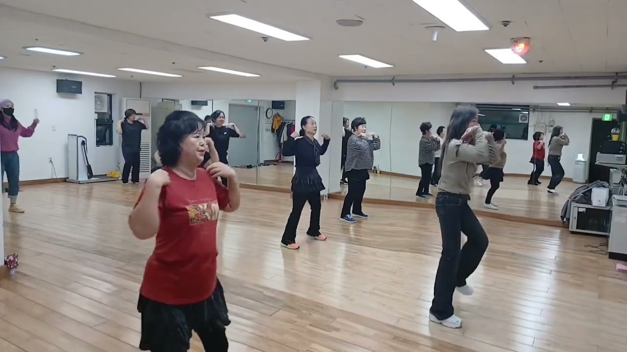 ##My Love##레트로스타일##시그니처건강체조##시니어댄스로빅##건강체조##실버체조#^시니어로빅##관산동종합복지회관 #고봉동종합복지회관 ##화목금###오전##회원모집