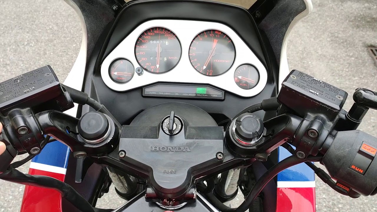 Honda VF 750 F