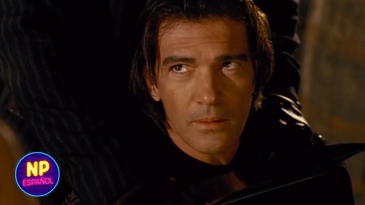 Desenmascarando Al Zorro | La Leyenda Del Zorro (2005) | Now Español