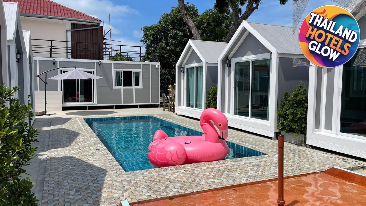 Sang Ngern Pool villa Pattaya 5 bedroom 1 living r | Pattaya, Thailand | Hotel Review 🏩