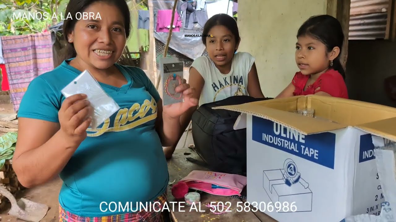 Vean todo lo que traía una caja desde USA gracias a Maria Salgado.Vicente ysu familia no se la creen