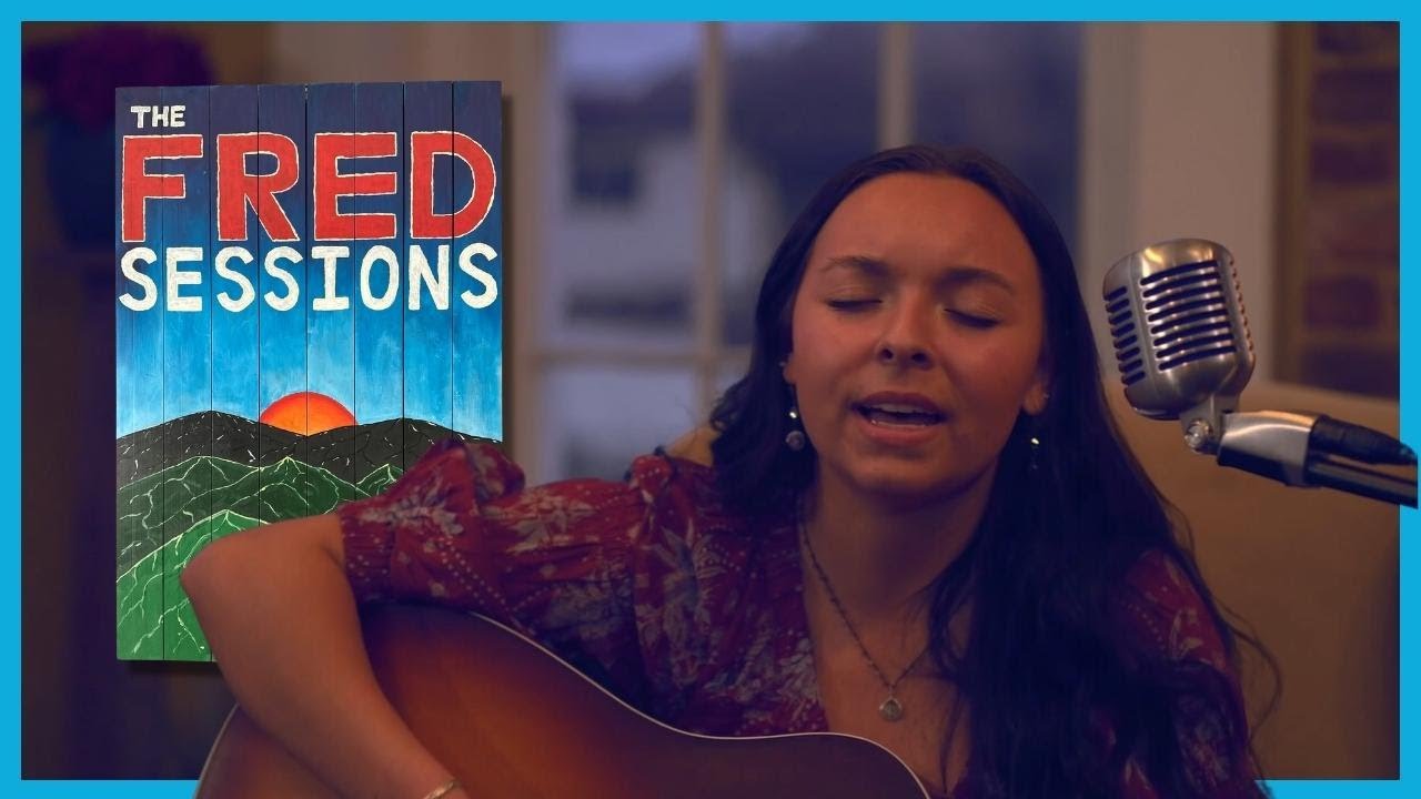 Laurah Louisa - Color Blind (Fred Sessions) | Musical Moonshine