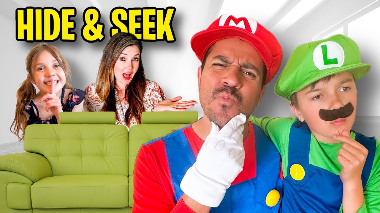 Super Mario Bros Hide and Seek: Princess Peach vs Mario Bros.