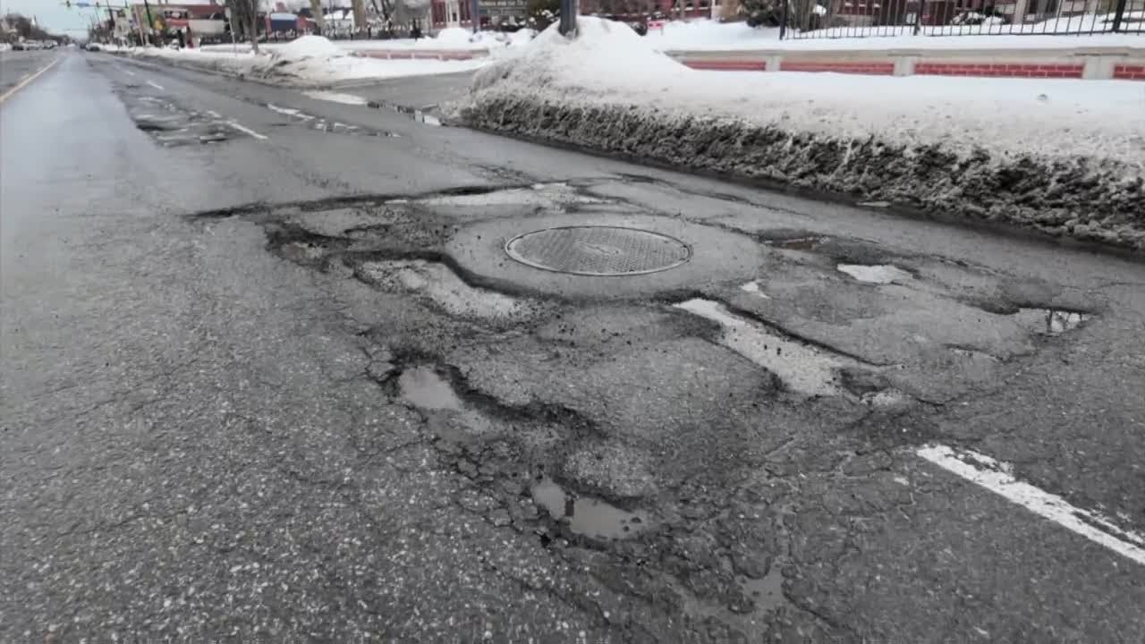Buffalo crews tackle pothole season as Mayor Ryan promises proactive approach