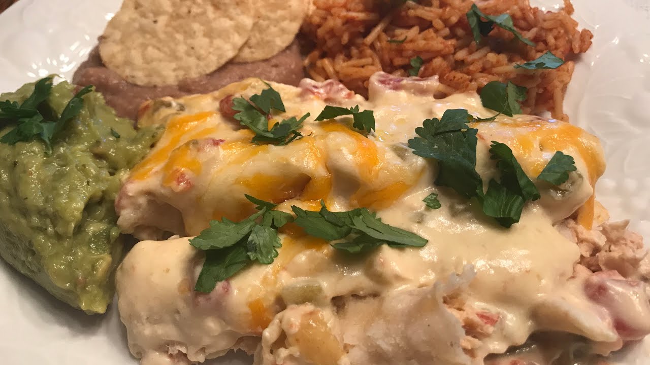 CHICKEN ENCHILADAS with sour cream sauce