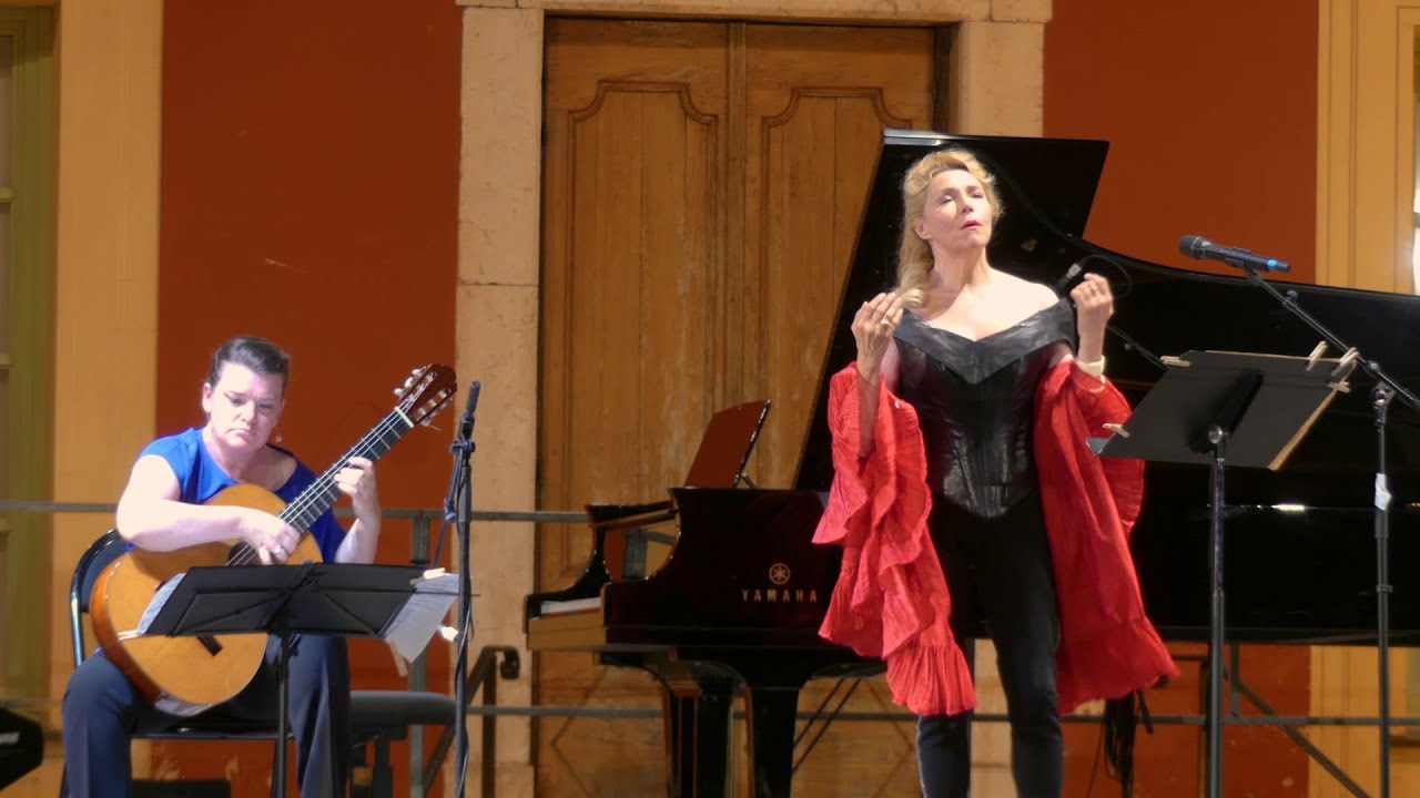 Bachianas Brasileiras, de Villa-Lobos: Elizabeth Vidal et Anne-Sophie Llorens
