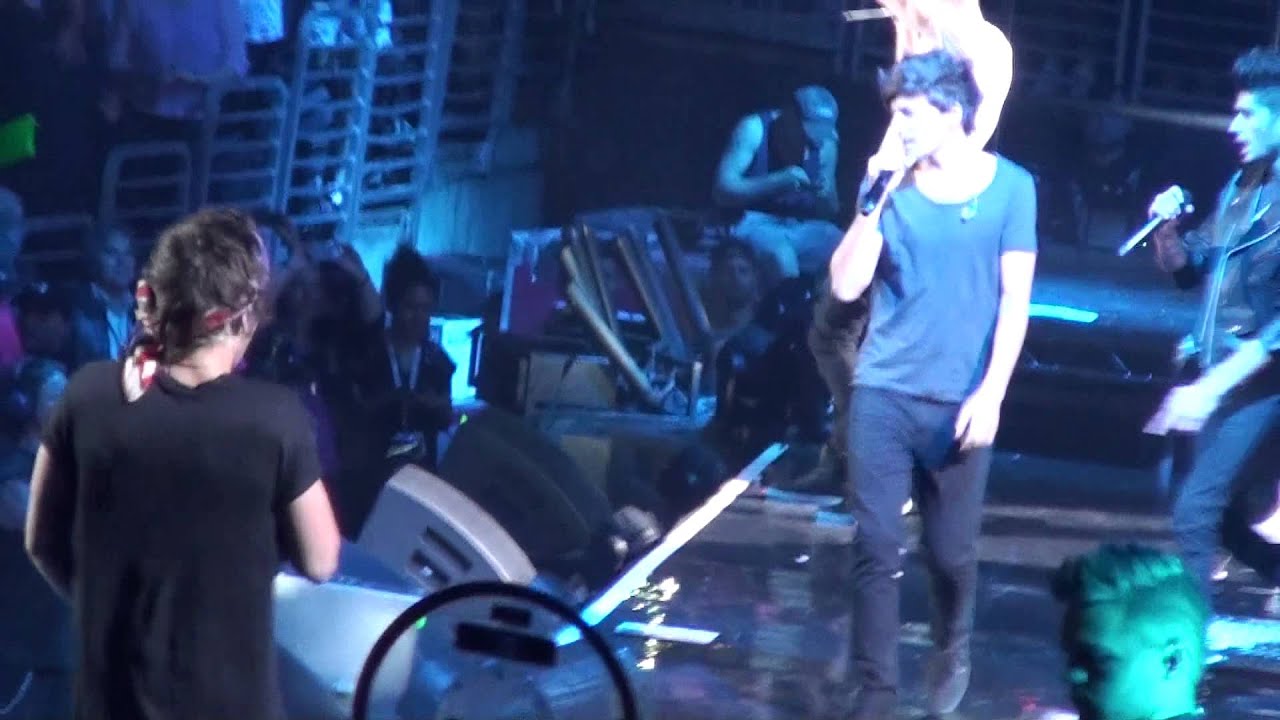 One Direction - Up All Night (LA)