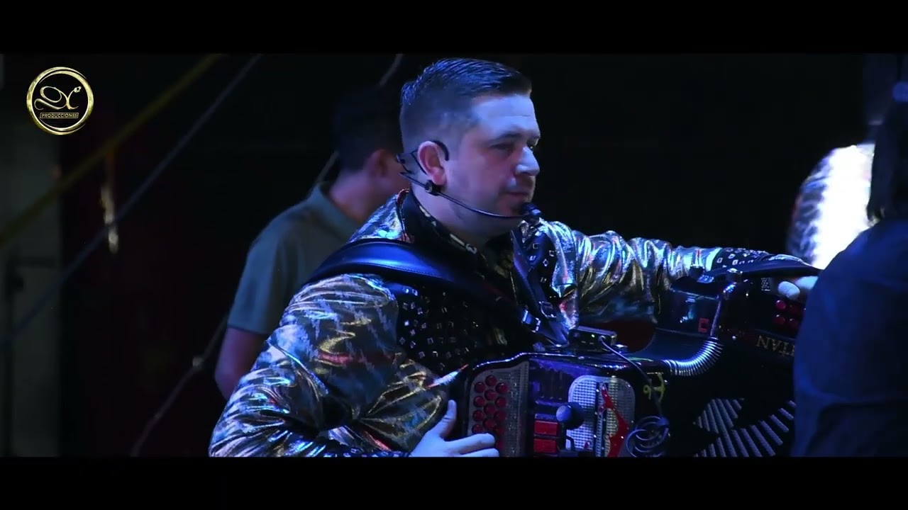 En Donde Está Tu Amor - Mundo De Amor John Luna (En Vivo Romita Gto)