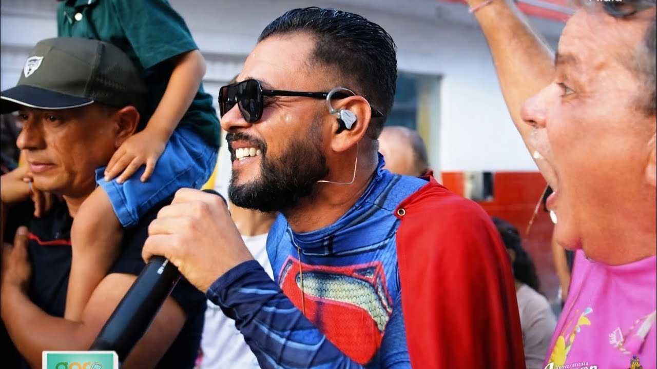 ROMARIO LENNON AO VIVO (SUPER FANTÁSTICO) POÇO VERDE FEST BLOCO DO TRATOZINHO 