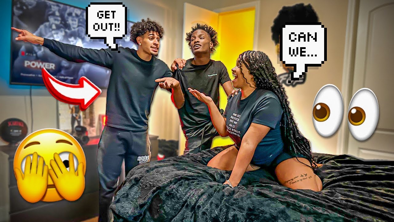 ASKING JORDAN CAN WE GET BUSY IN HIS ROOM🫣