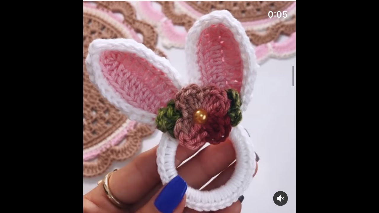 Porta guardanapo de crochê 💖( orelha de coelho 🐰)