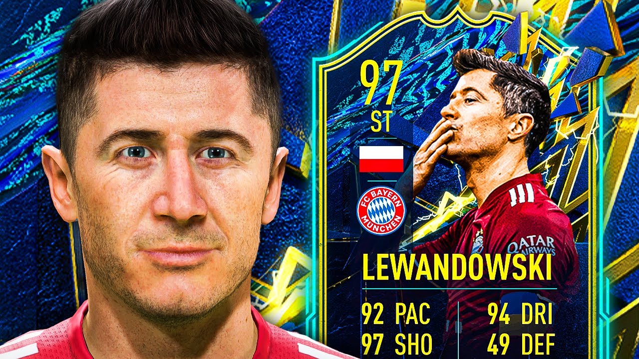5⭐ WEAK FOOT! 😍 97 TOTS Lewandowski Player Review - FIFA 22 Ultimate Team