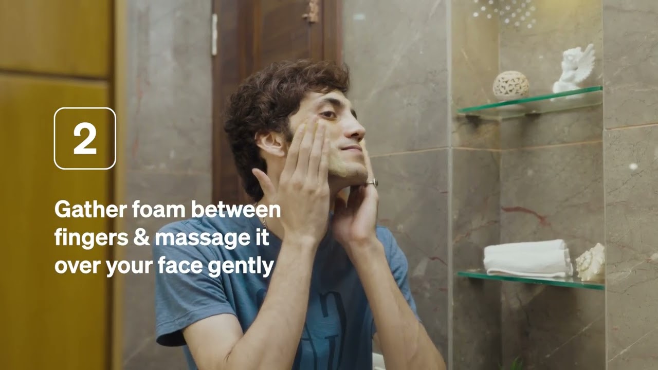 Qraa Men Haldi Chandan Face Wash