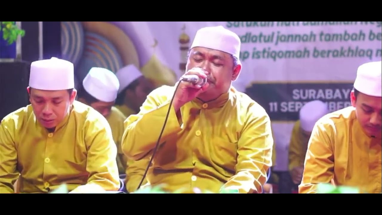 Tilawah maulid Nabi Muhammad SAW oleh Kang Wahab surabaya