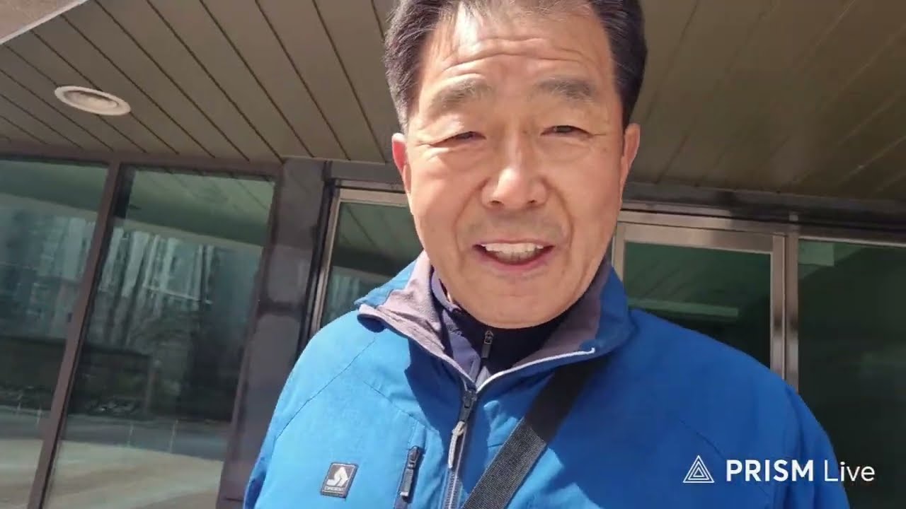 나보다 더 행복한 사람없고 나보다 더 불행한 사람도 없습니다. 자기자신을 사랑하세요~~^^