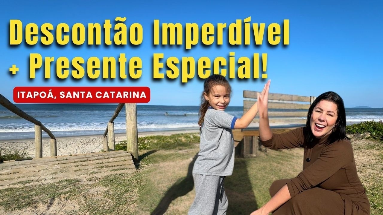 Desconto Exclusivo! Sobrado à Venda em Itapoá/SC – 3 Suítes, Piscina e 450m do Mar!