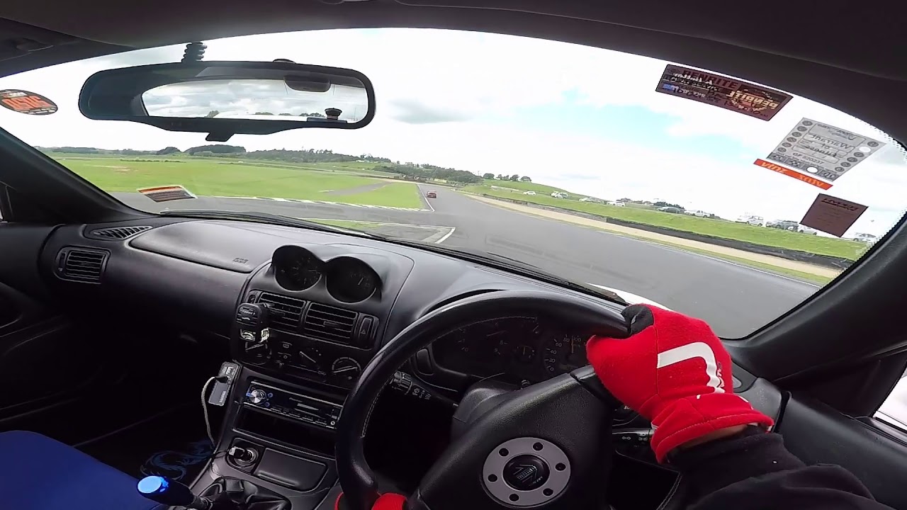Mitsubishi FTO Version R vs. GPX Track Battle!!!