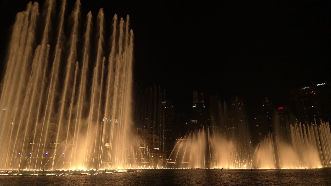 The Dubai Fountain - Power