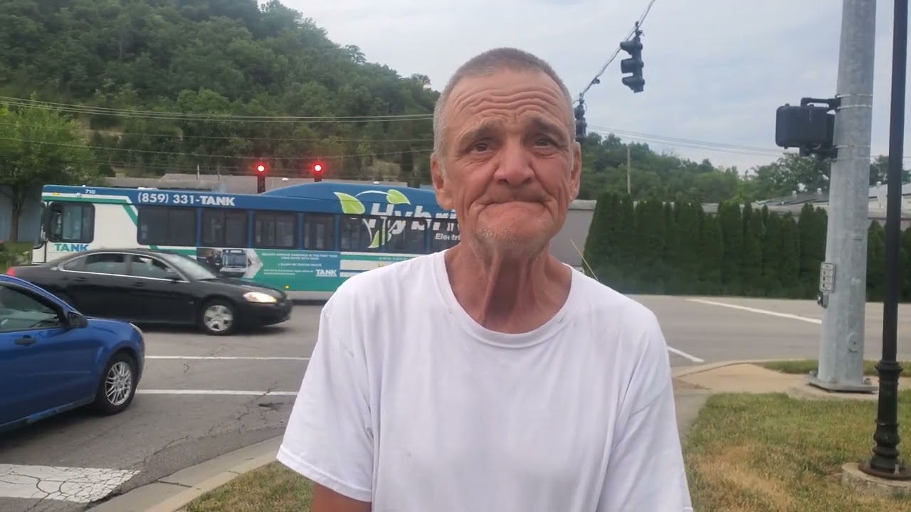 Asking a homeless man random questions-- Frank-- Covington,Kentucky
