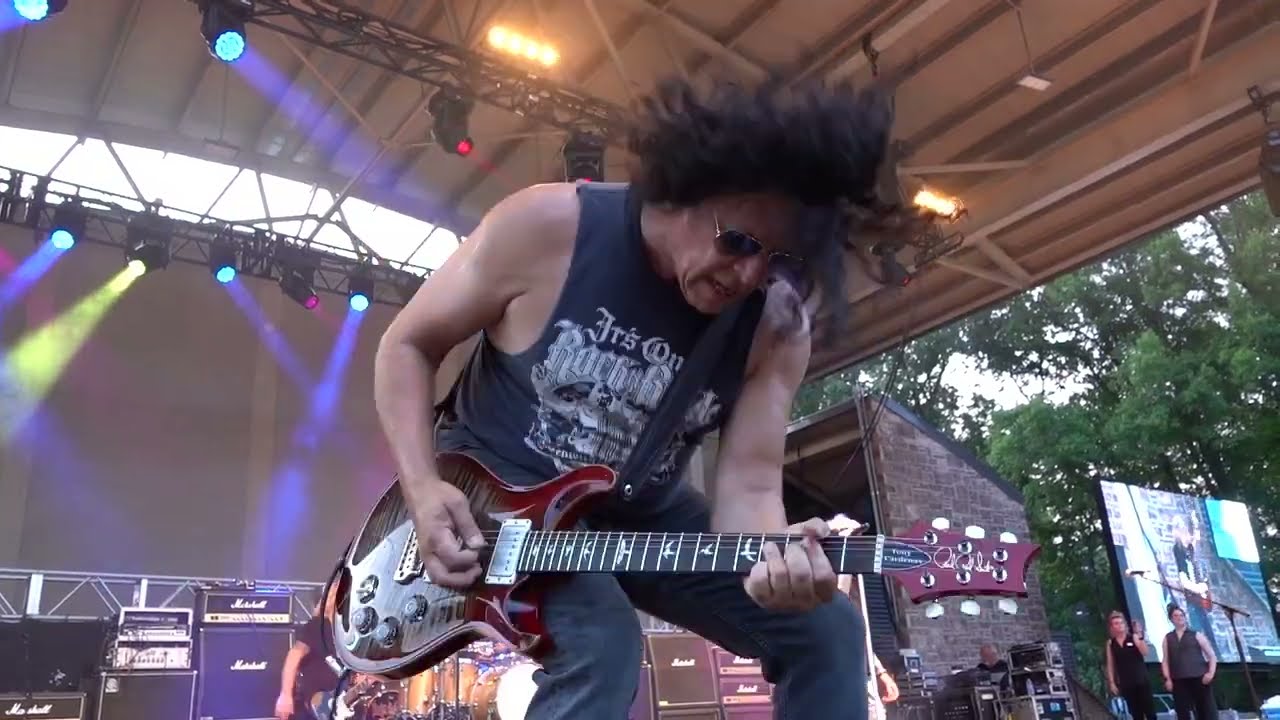 Jack Russell’s Great White - Can't Shake It