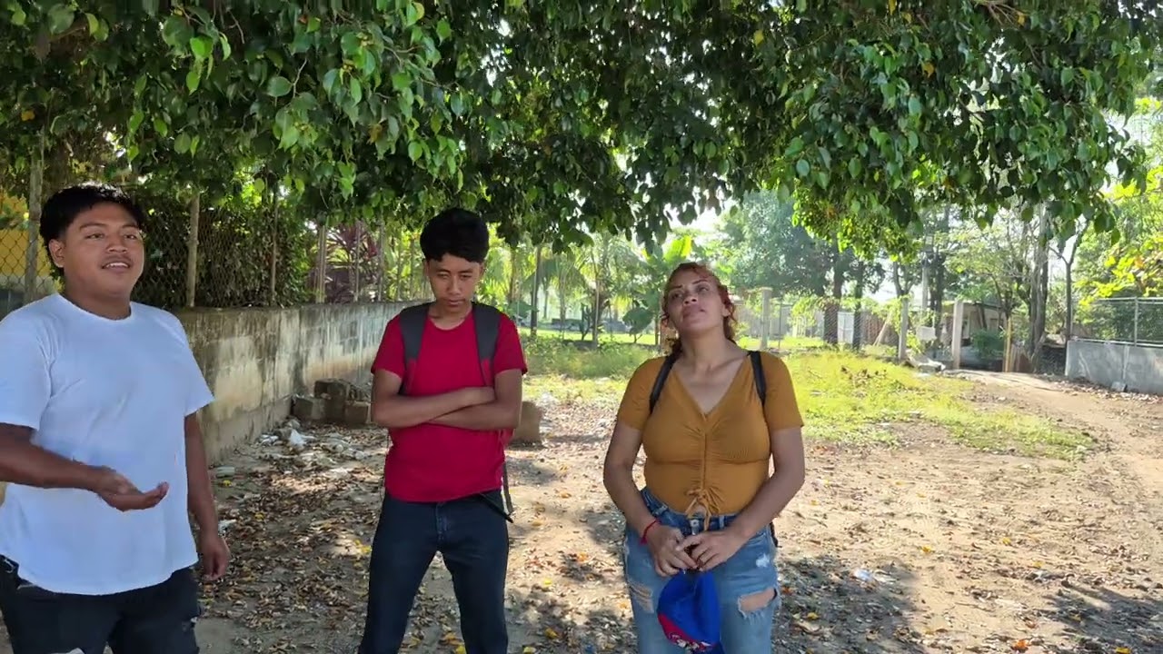 YOVANA no soporta a DOÑA VICKY ella no quiere trabajar junto a ella