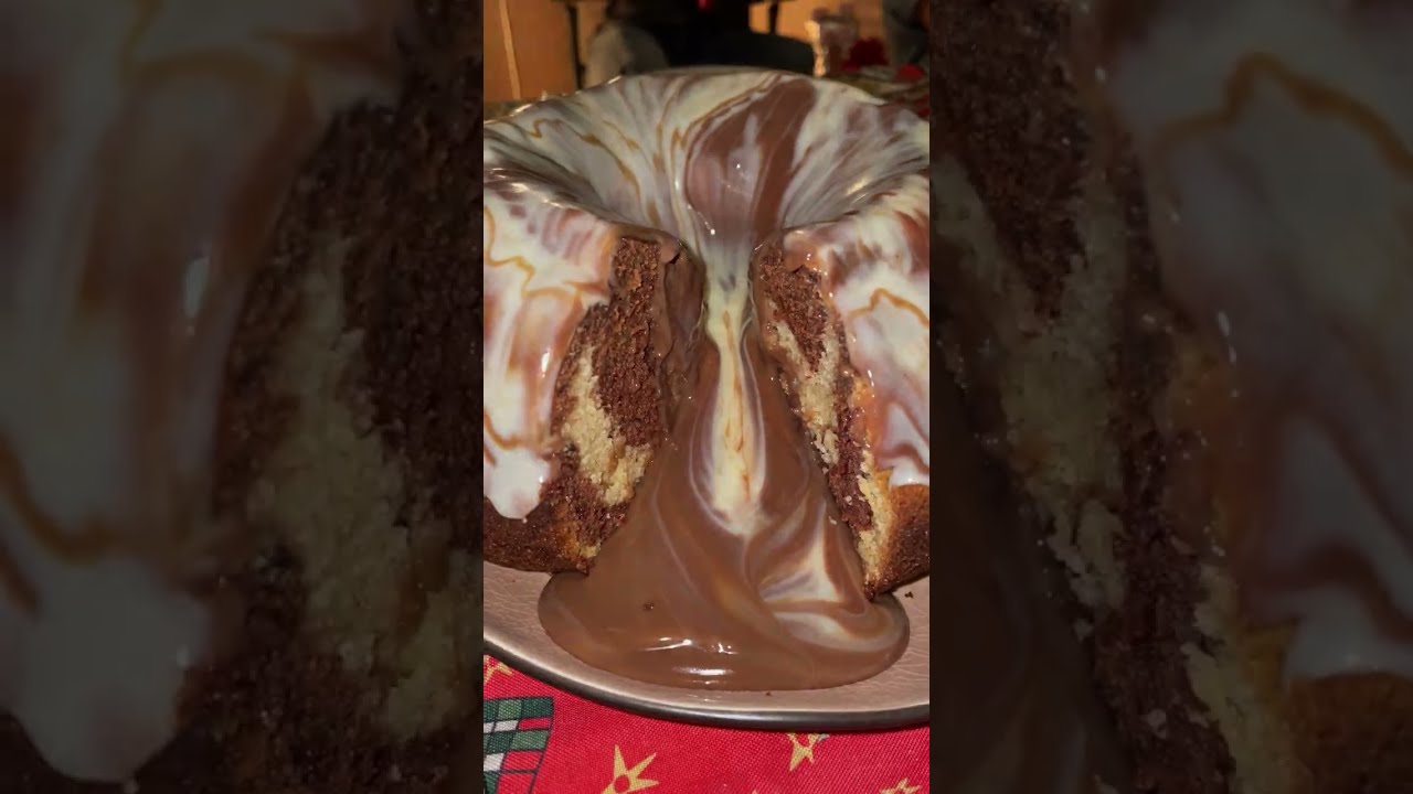 حسني رمضان | ماربل كيك (الكيك الرخامي) مع صوص ماربل. من رح توقفوا تعملوا هي الشتوية🍫😍