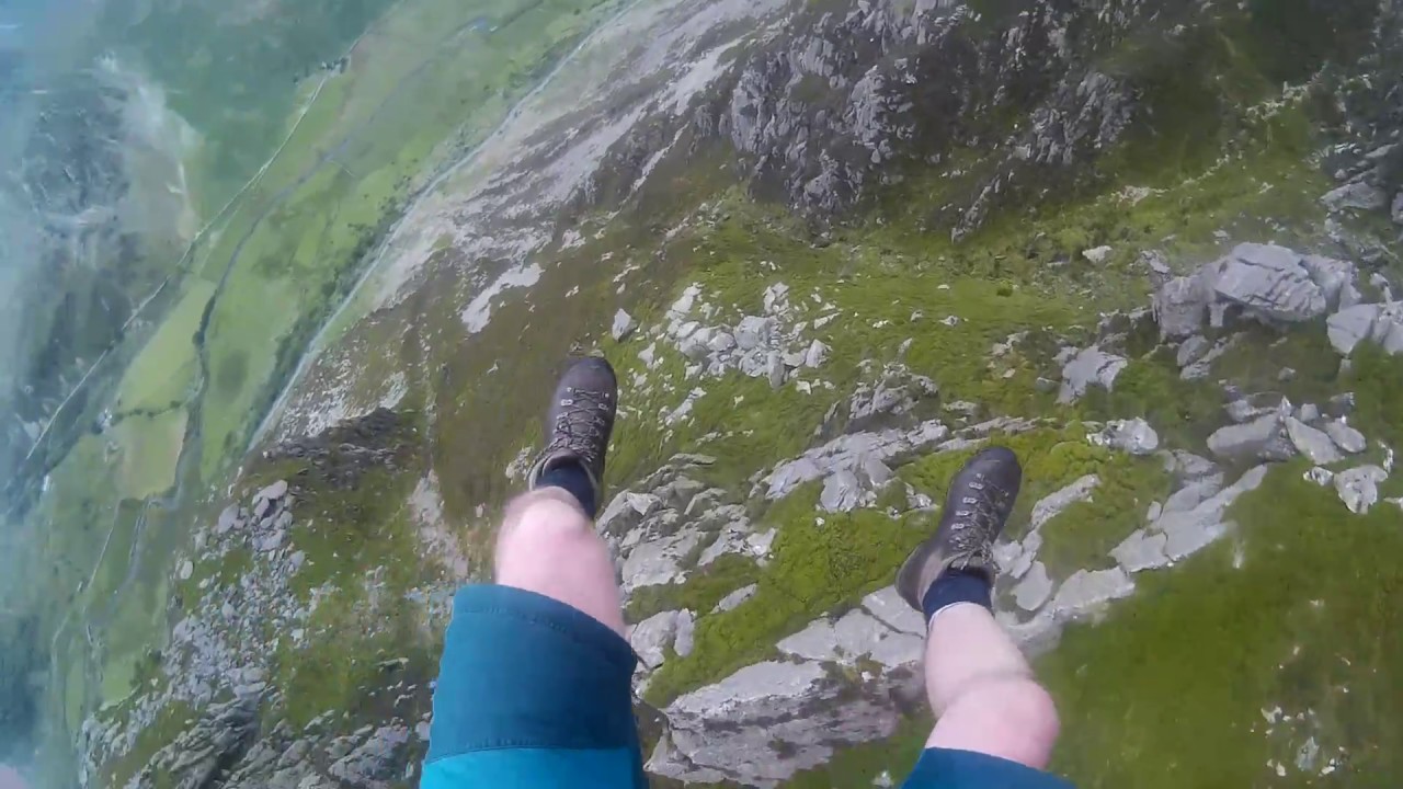 Speed Flying Carnedd Dafydd, Snowdonia.