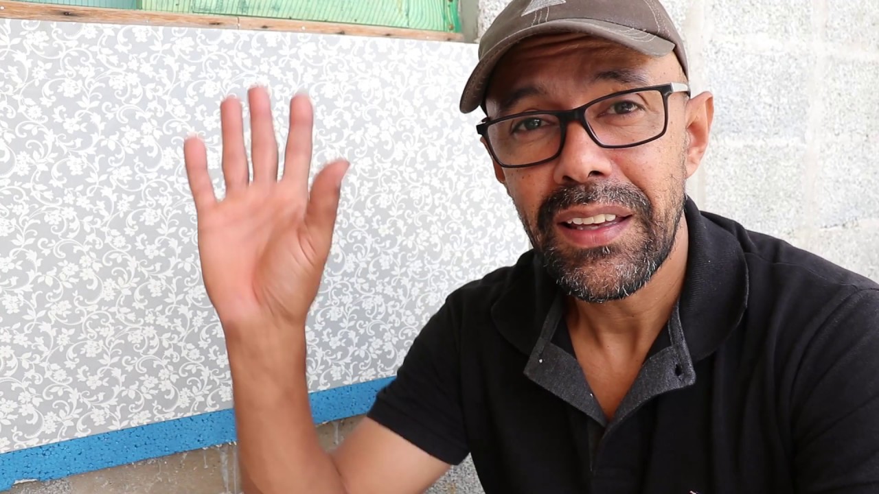COLANDO PAPEL DE PAREDE NO ISOPOR