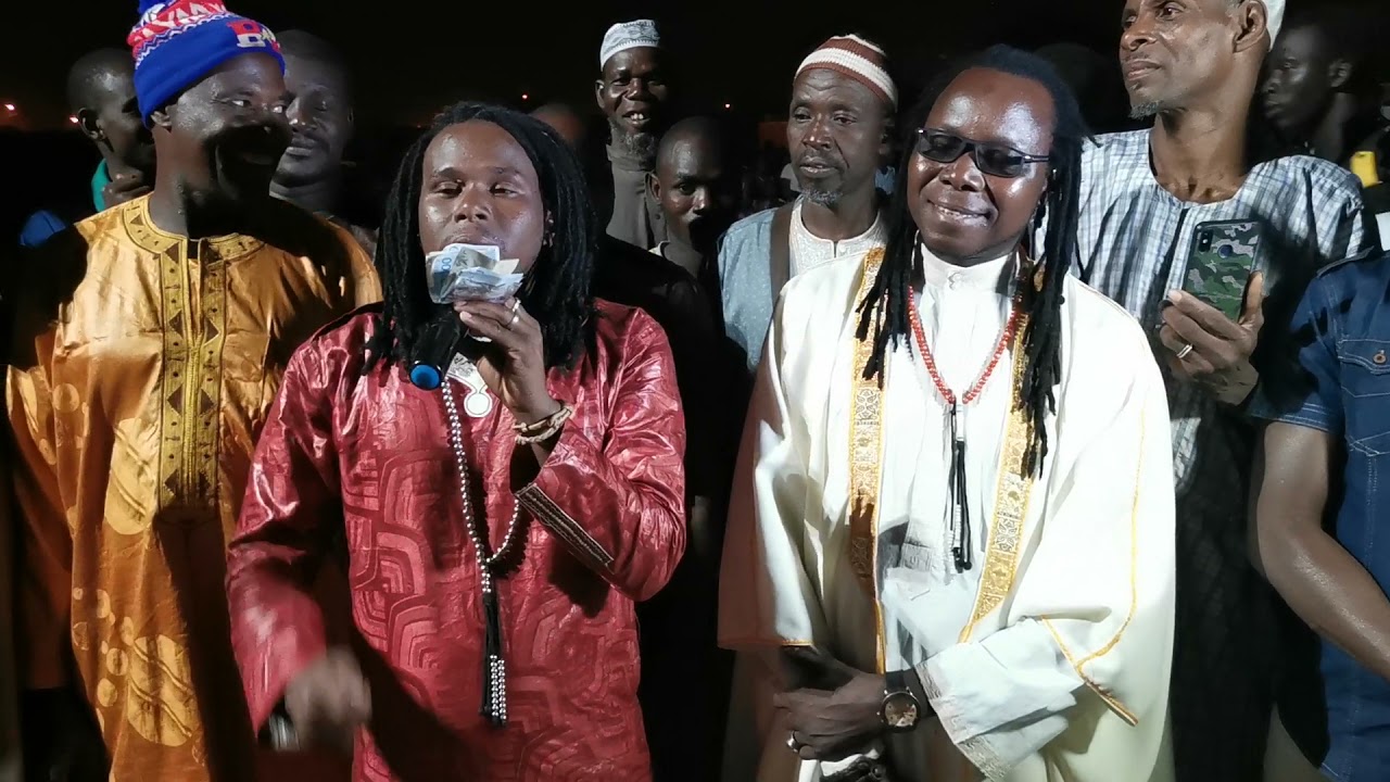 ZIKIRI SOLO EN CONCERT LIVE À SIRASSO