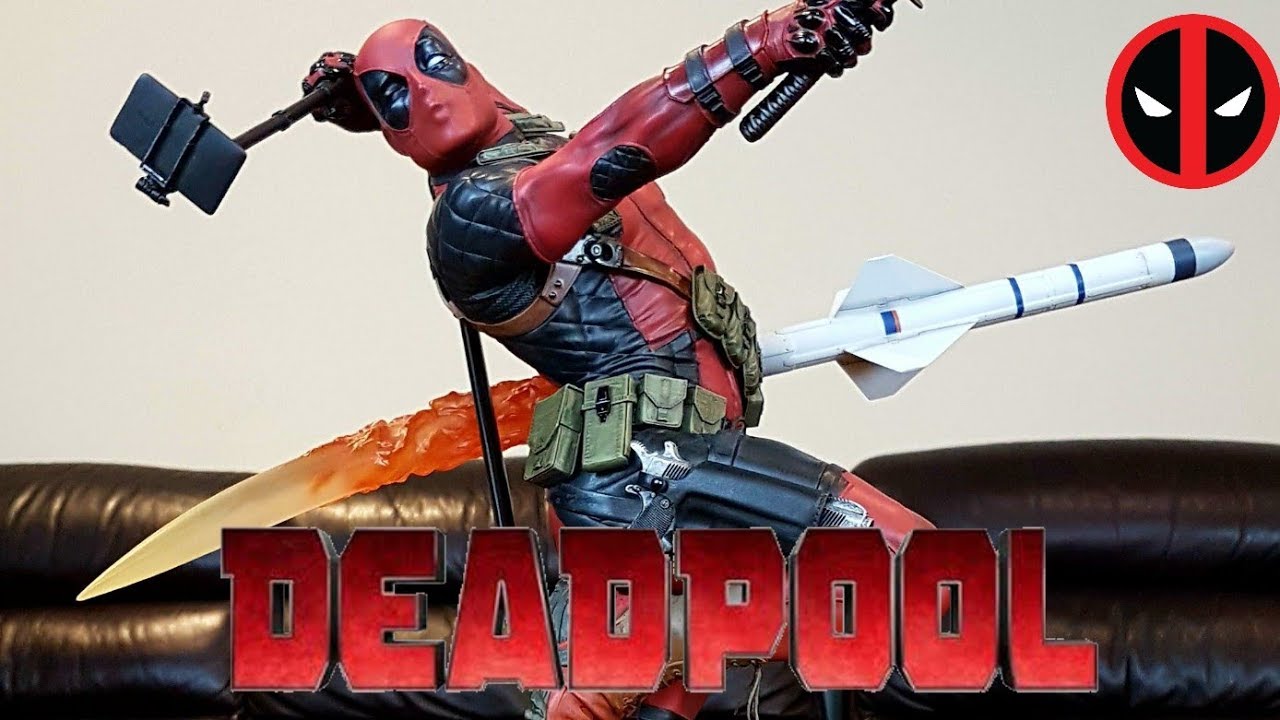 🔴 Deadpool Premium Format Exclusive by Sideshow Collectibles Heat seeker, Marvel) - RaddTitan