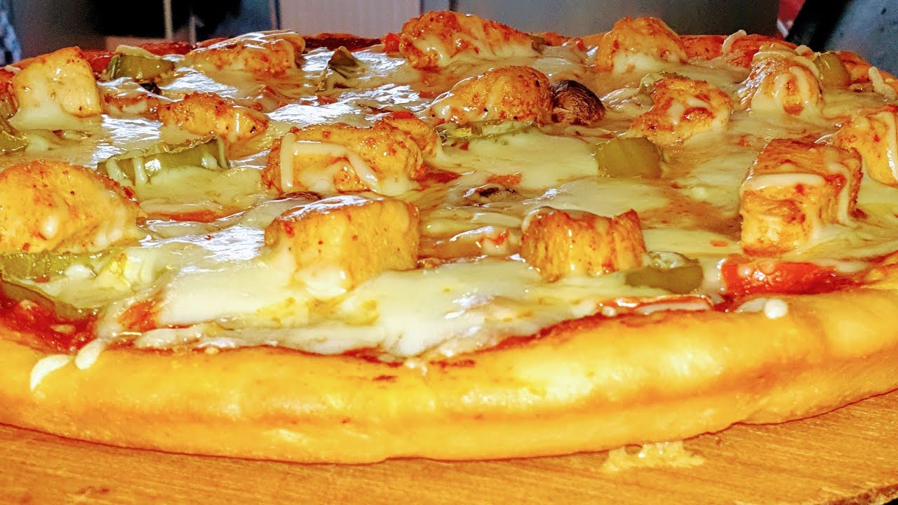 Pizza hete kip en groenten🍕 heerlijk van smaak😋en makelijk te maken
