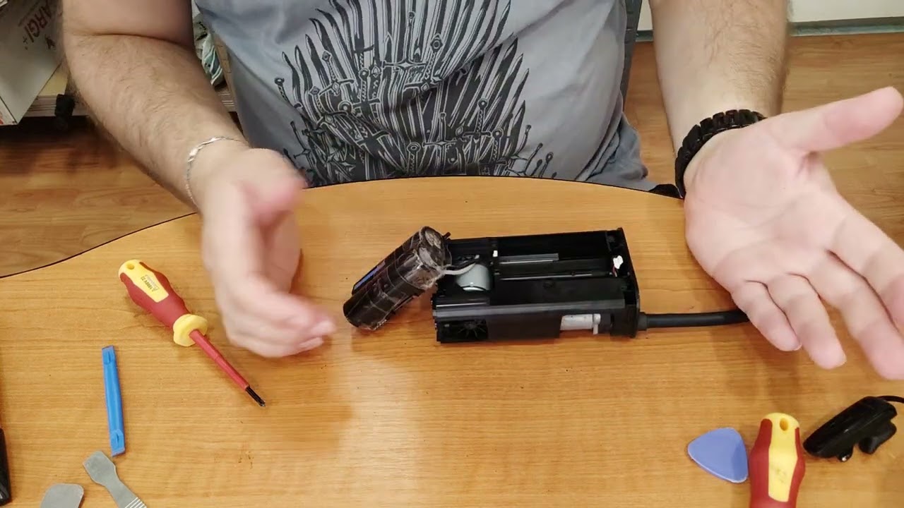 Xiaomi Hordozható pumpa akku csere. Szétszerelés, már megint.