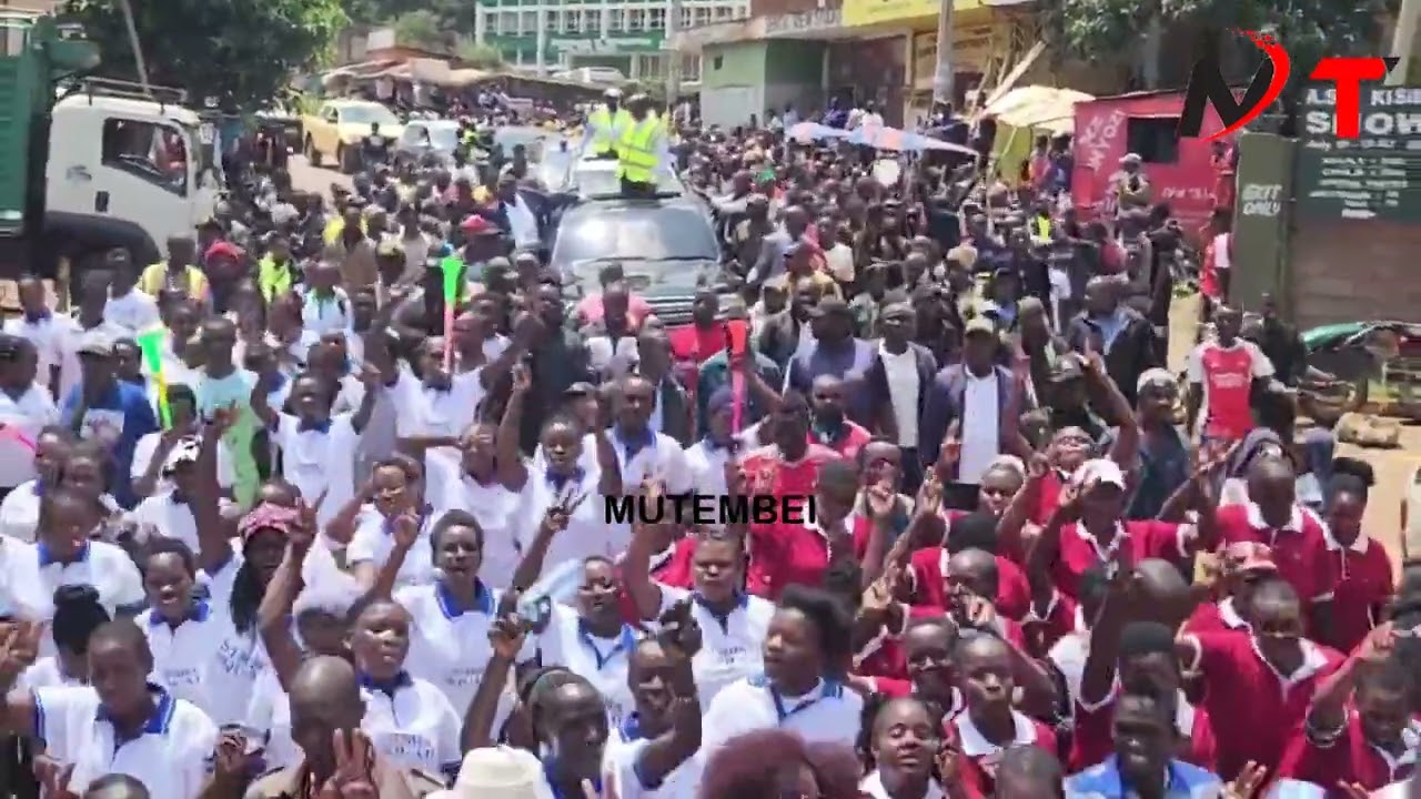 MILLIONS OF KISII RESIDENTS ESCORTING SIMBA ARATI!!!!