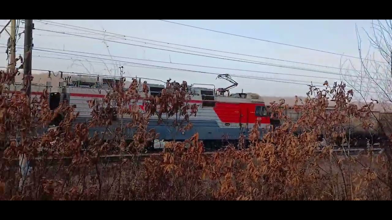 Электровоз 4ЭС5К-025 