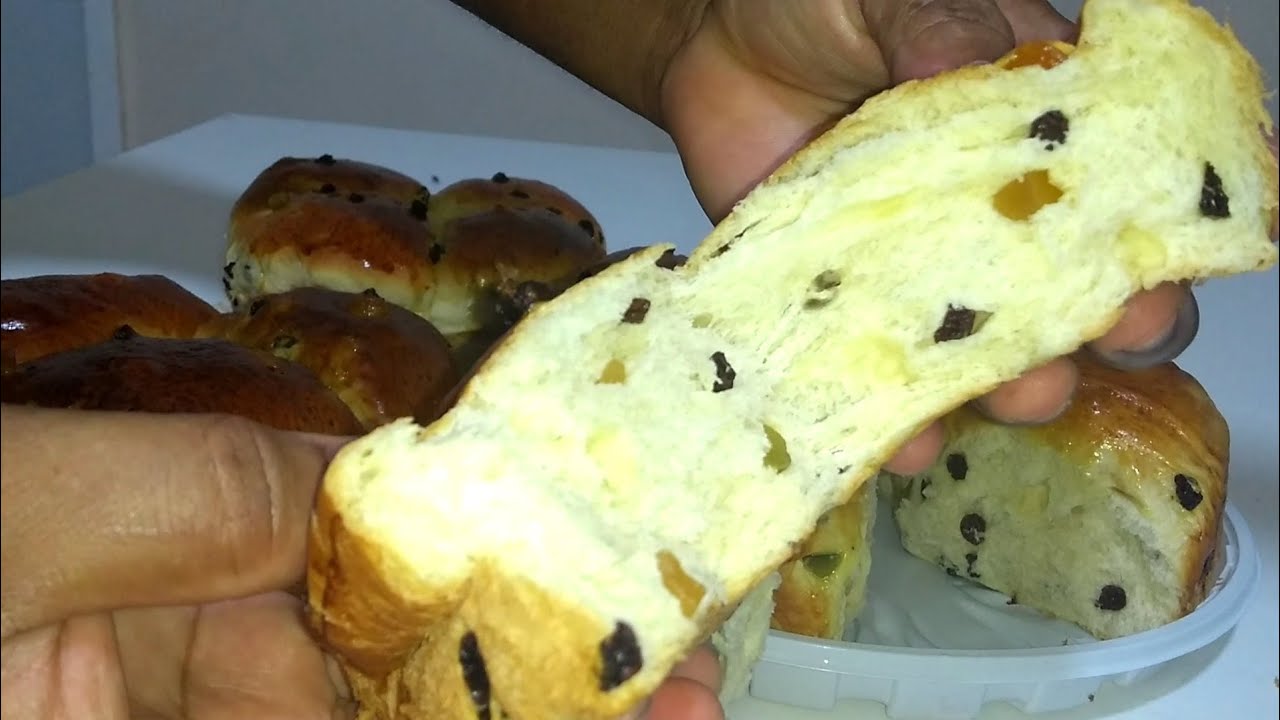 Pão doce de frutas secas delícia de massa fofinha