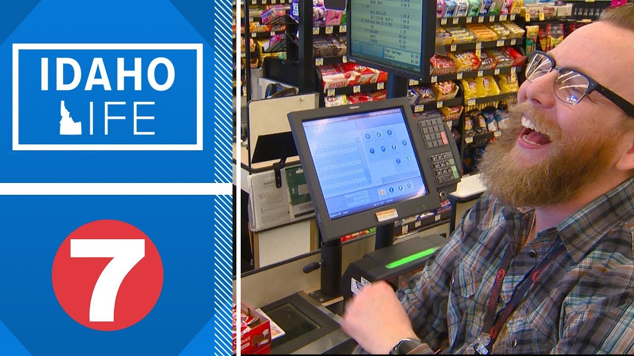 Idaho Life: Albertson's worker brings cheer to the checkout line