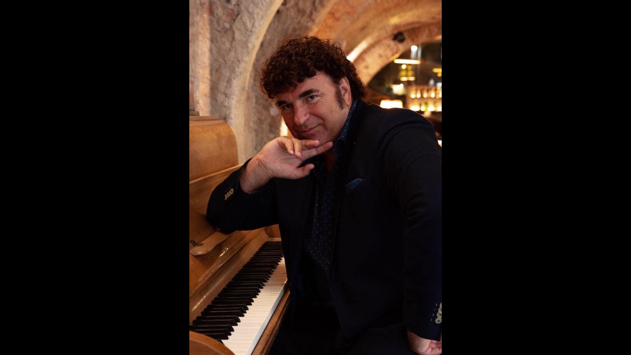 RINO CAPITANATA -  Vivere nel flusso   “Armonia delle Sfere”