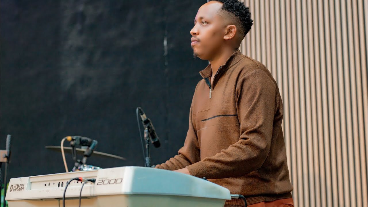 ESE MURUMVA BIDAKWIRIYE ?ESE NIKO GUCURANGA CYANGWA ? 